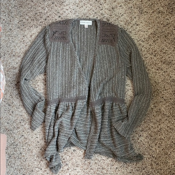 Knox Rose Sweater - Picture 1 of 2